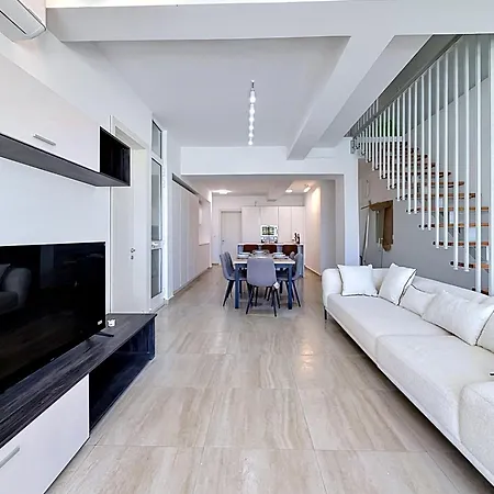 Luxury Duplex House In Center Of Malta With Private Swimming Pool * Żebbuġ