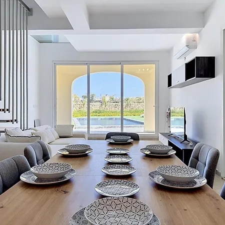 Luxury Duplex House In Center Of Malta With Private Swimming Pool
