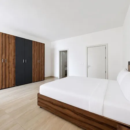 Σπίτι διακοπών Luxury Duplex House In Center Of Malta With Private Swimming Pool *