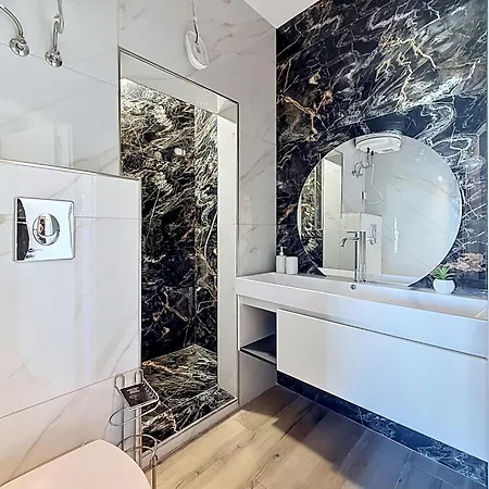 Σπίτι διακοπών Luxury Duplex House In Center Of Malta With Private Swimming Pool *