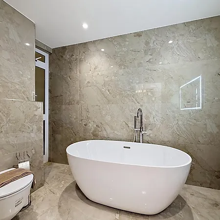 Luxury Duplex House In Center Of Malta With Private Swimming Pool